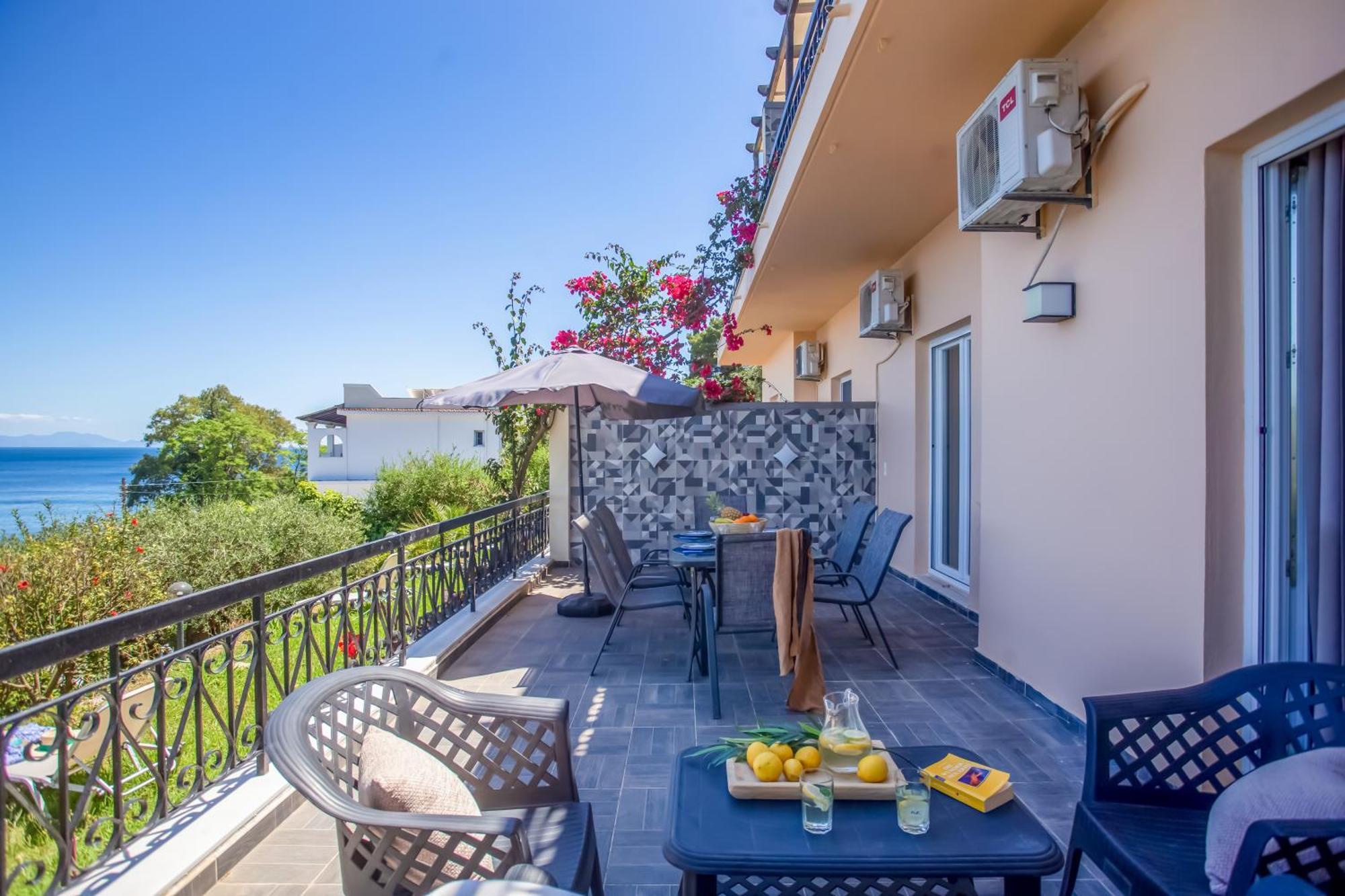 Ionian Kaizer Boutique Appartement Achílleion Buitenkant foto