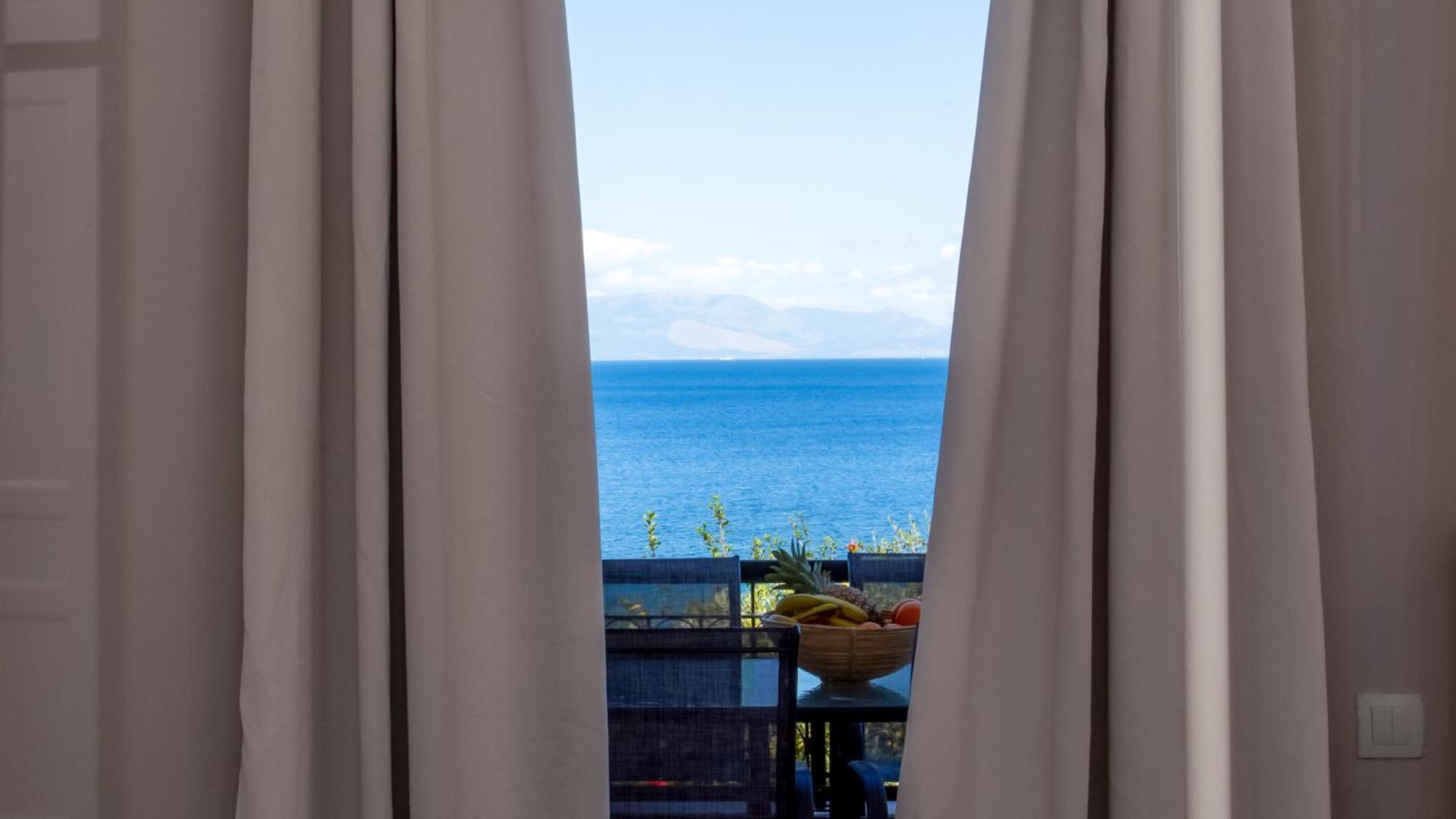Ionian Kaizer Boutique Appartement Achílleion Buitenkant foto