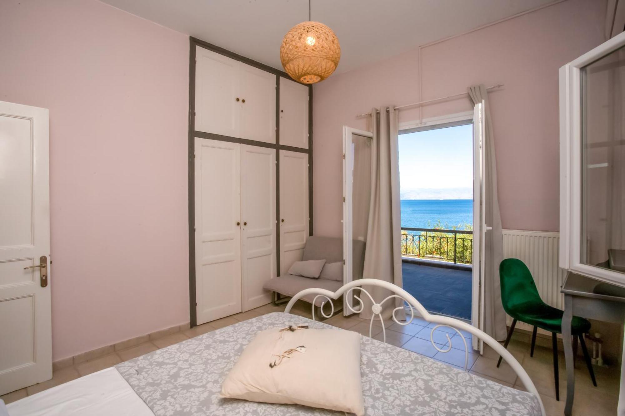 Ionian Kaizer Boutique Appartement Achílleion Buitenkant foto