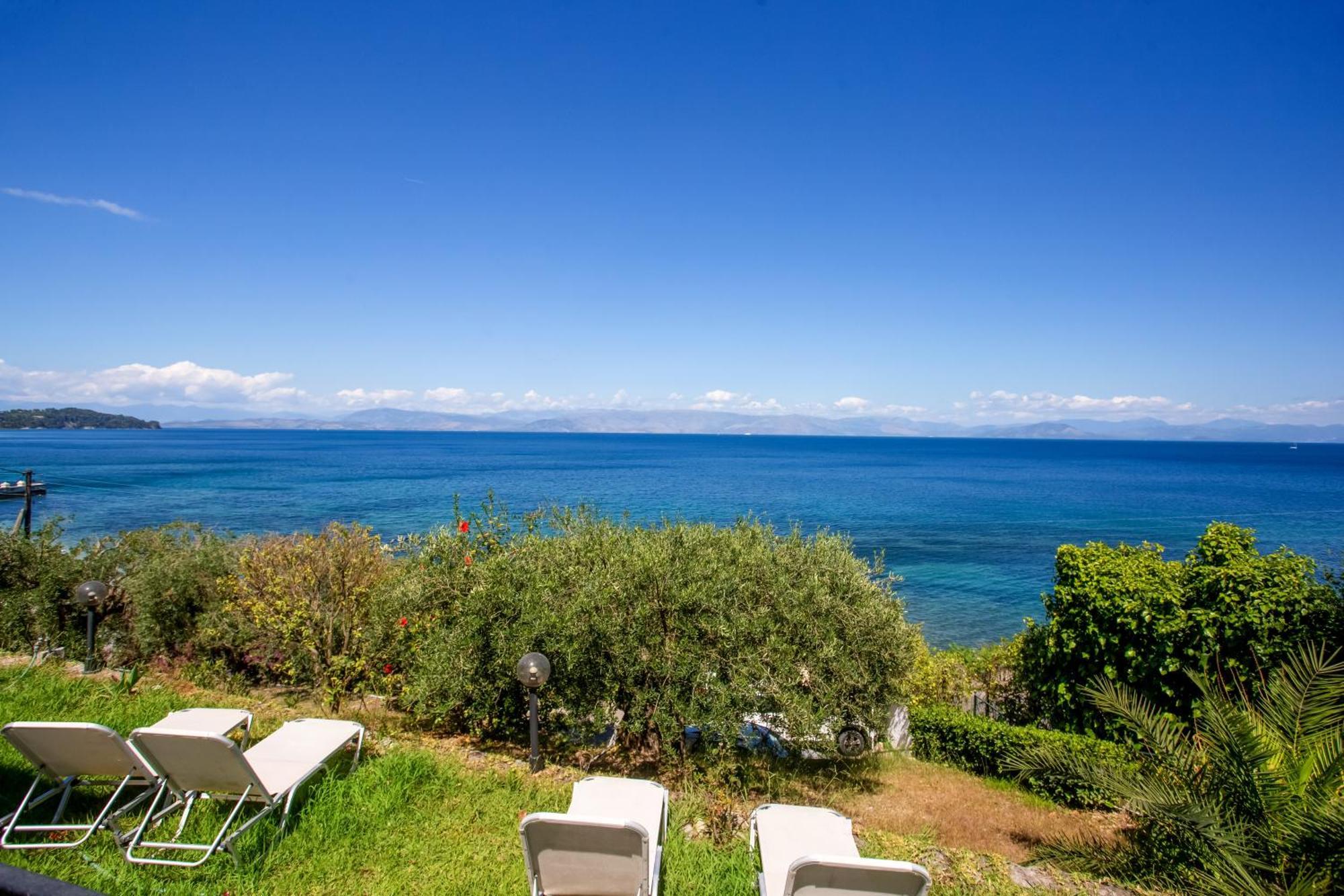 Ionian Kaizer Boutique Appartement Achílleion Buitenkant foto
